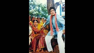 Gori Hai Kalaiyan Pehna De Mujhe Hari Hari Chudiya Status🥰amitabhbachchan bollywoodsongs [upl. by Neibaf]