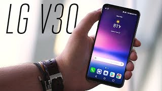 LG V30 first look [upl. by Ranchod980]