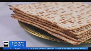 New Yorkers get creative with their Seder plates for Passover [upl. by Aloke]