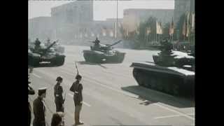 Kampfpanzer T72 Parade NVA [upl. by Ahsahtan]