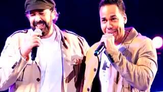 Juan Luis Guerra Ft Romeo Santos  Frio Frio  Live 2013 [upl. by Whetstone]