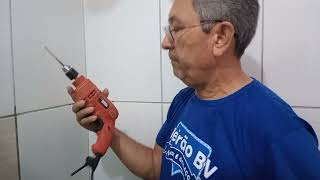 Como instalar prateleira de vidro de canto em banheiro [upl. by Warfore]