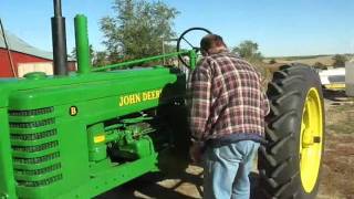 Starting my 1939 John Deere Model B Tractor [upl. by Orihakat]