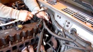 Valve cover removal [upl. by Heidt]