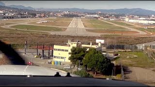 Aterrizaje en Aerop Sabadell por cabecera 31 Ojo edificio a 150 m de la pista [upl. by Aissyla]