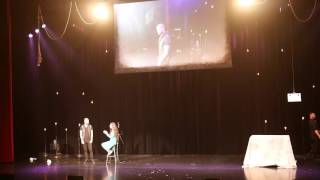 當加拿大超帥魔術師遇上中國女觀眾 See How Darcy Oake tricks one of the Audience [upl. by Torrie]