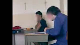 Professore si incazza per una flatulenza in classe [upl. by Nagel393]