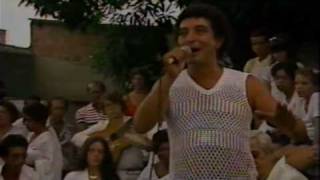 João Nogueira canta mineira no clube do samba Histórico [upl. by Quinta366]