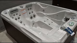 The 533DL Deluxe South Seas Spas Hot Tub  by Artesian Spas [upl. by Zennie337]