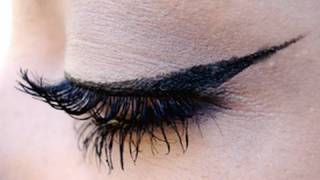 Winged Eyeliner Tutorial Using Liquid Eyeliner [upl. by Rol]