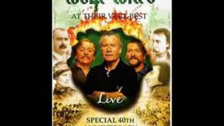 The Wolfe Tones Live  Paddle Your Own Canoe [upl. by Robison]