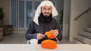 Mufti Menk teaching his kids knitting 😍😍😍 [upl. by Errecart45]