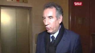 François Bayrou compte ses voix au Sénat [upl. by Etom]