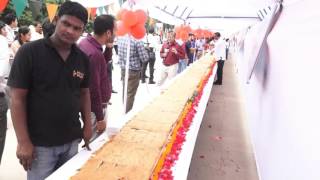 Worlds longest vada pav [upl. by Buzz]