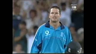 Graeme Hick 109 vs Australia 199899 Adelaide [upl. by Lachman]