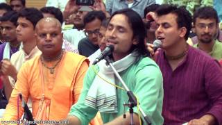 Maha Bhagavat Prabhu Singing Hare Krishna Maha Mantra Evening Session at Namotsava Kirtan Festival 2 [upl. by Alyel]