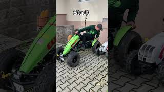 Stadt vs Dorf Thema Einparken 🔥🔥🔥 dorf dorfkind funny fun gokart fail [upl. by Eslud]