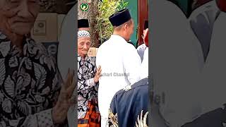 Gus Baha Manusia Paripurna yang sangat Sederhana shorts [upl. by Ayle]