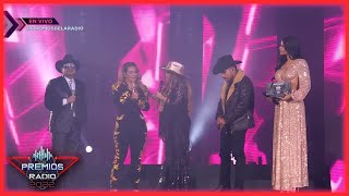 🎵 Homenaje a Jenni Rivera por Chiquis y Espinoza Paz en Premios de la Radio 2022 [upl. by Healey]