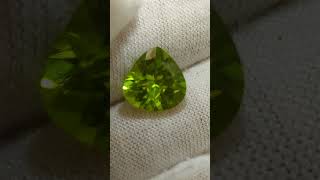 Sparkling peridot gemstone 480 CTS wwwpuritygemsetsycom [upl. by Webb341]