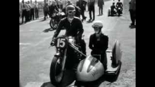 Willi Faust wint zijspanrace 25e TT Assen 1955 [upl. by Yelhak]