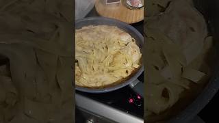 tagliatelles a la crème avec blanc de poulet tagliatelle [upl. by Marienthal]