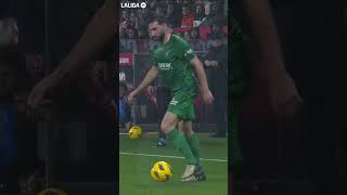 💫🤩 Este pase de Moncayola shorts osasuna LALIGAHighlights GironaOsasuna football LaLiga [upl. by Oniram]