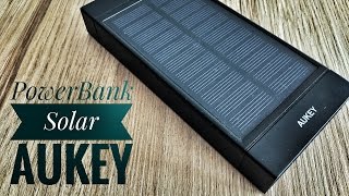 Power Bank solar Aukey PBP23 REVIEW [upl. by Oniluap]