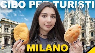 ORDINO lo stesso CIBO dei TURISTI a MILANO [upl. by Nylad331]