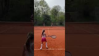 Sisters 🙆‍♀️😂Karla against Tamina and Niklas thekochtatennisfamily tenniskids tennis [upl. by Ateuqahs713]