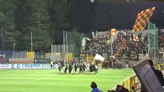 Il saluti dei tifosi beneventani a fine partita  Picerno  Benevento  09112024 [upl. by Runstadler]