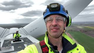 Een kijkje ín en óp een windturbine van Drentse Monden en Oostermoer [upl. by Standush]