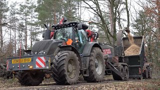 Valtra S374 met Jenz hem561 algemene bosbouw VanderVelden Hout chipperwood chipper holtzhacksler [upl. by Norred]