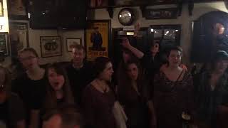 FLASHMOB CHOIR SING THE PARTING GLASS AT PEADAR ODONNELLS BAR [upl. by Hadik]