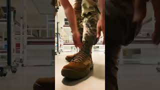 How to use Blousing Straps in US Army [upl. by Dane282]