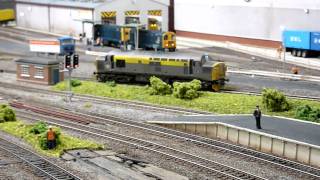 Oulton TMD class 37 37035 on ballast pick up [upl. by Synn]