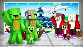 Mikey Family and JJ Family Survive Their First Flight in Minecraft Maizen [upl. by Anialeh]