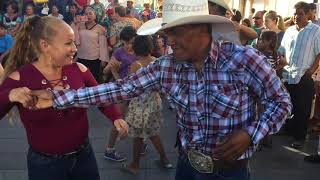 video ViRaL de Musical Milagro con Flor y Omar en Chihuahua ♥️💃♥️🎹🎤 [upl. by Lemmor]