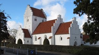 Lundtofte kirke ringer til gudstjeneste [upl. by Ahsatin]