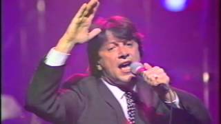 Herve Vilard  Fais la rire amp Capri cest fini  Live 1991 [upl. by Farrel]