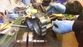 Kx250 case splitting and crank pulling with tusk puller [upl. by Lucias]