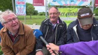 Nauwelijks publiek in Bornerbroek tijdens Ronde van Overijssel [upl. by Egdamlat]