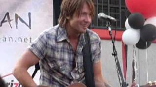 Keith Urban  Sweet Thing  Live  Verizon Wireless Store Pasadena CA [upl. by Sirac]