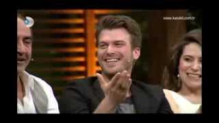 Kıvanç Tatlıtuğ Beyaz Show Racon Kesme [upl. by Neliac556]