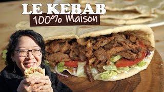 Kebab 100 maison avec viande marinée grillée pain pita sauce blanche salade tomate oignon [upl. by Anilorac409]