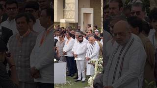 Amit Shah amp Eknath Shinde Arrive To Offer Last Respect To RATAN TATA JI 🙏🏼 [upl. by Kara]