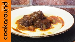 Agnello brasato al vino rosso  Video veloce [upl. by Hess]