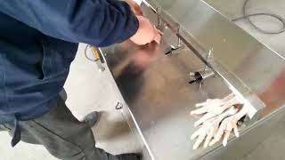 Chicken Feet Debone MachineDuck Paw Feet Deboning Machine雞腳爪切開機雞腳爪去骨機鴨掌切開機鴨掌脫骨機 [upl. by Kirst]