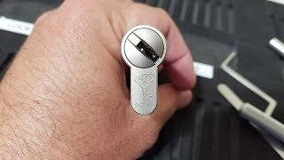 46 Lockpicking MulTLock MT5 SPPd [upl. by Enileuqcaj]