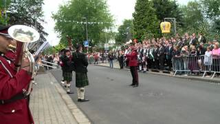 Bundesfanfarenkorps Neuss Furth auf dem Kaarster Schützenfest 2011 [upl. by Dnar960]